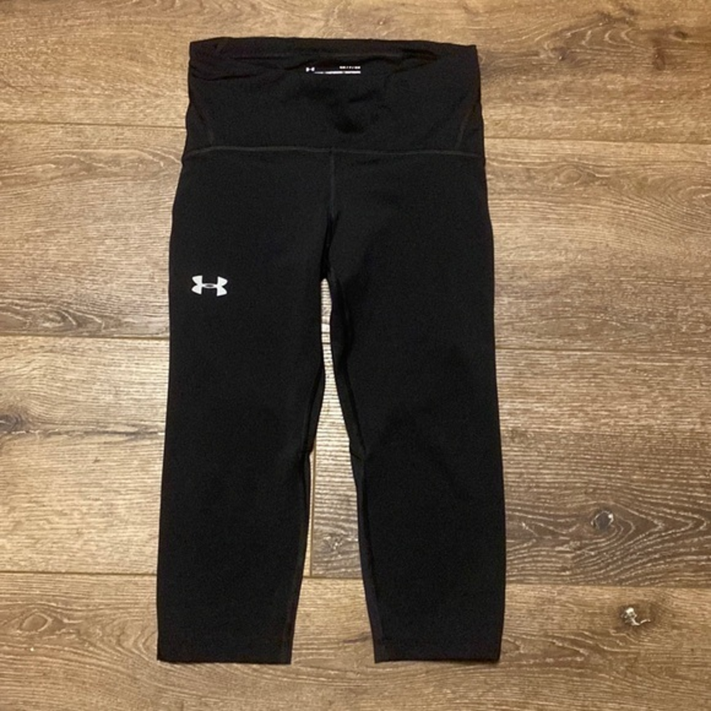 Under Armour Crop Compression‎ black leggings small